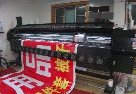  喜德喷绘广告分辨率是多少？