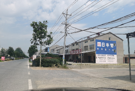  喜德如何能保证墙体广告的醒目性？